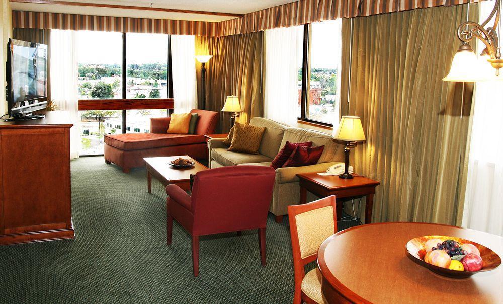 Red Lion Hotel Boise Downtowner Экстерьер фото